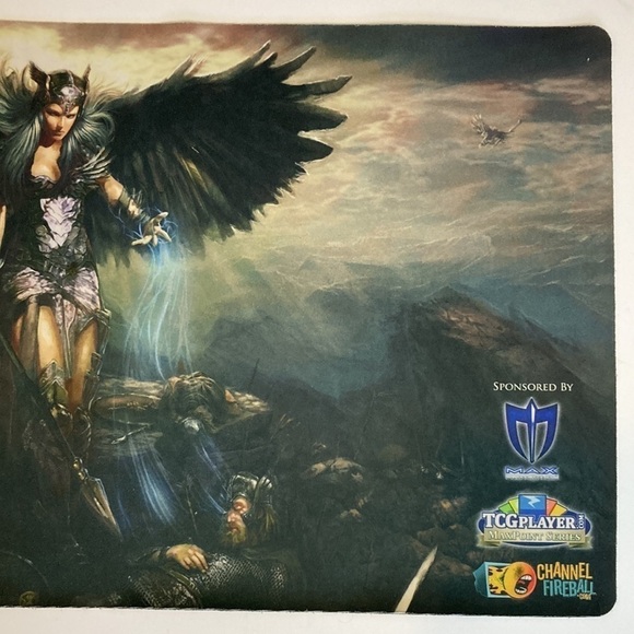 Magic The Gathering 2012 Playmat Freya: The Queen Of Valkyries Vintage Rare MTG - Picture 4 of 15